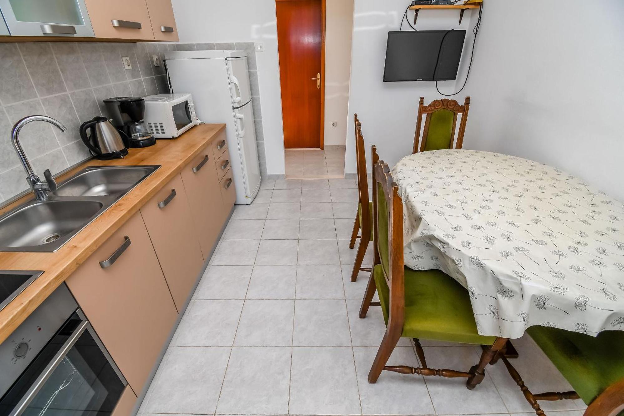 Apartments Vinka Trogir Bagian luar foto