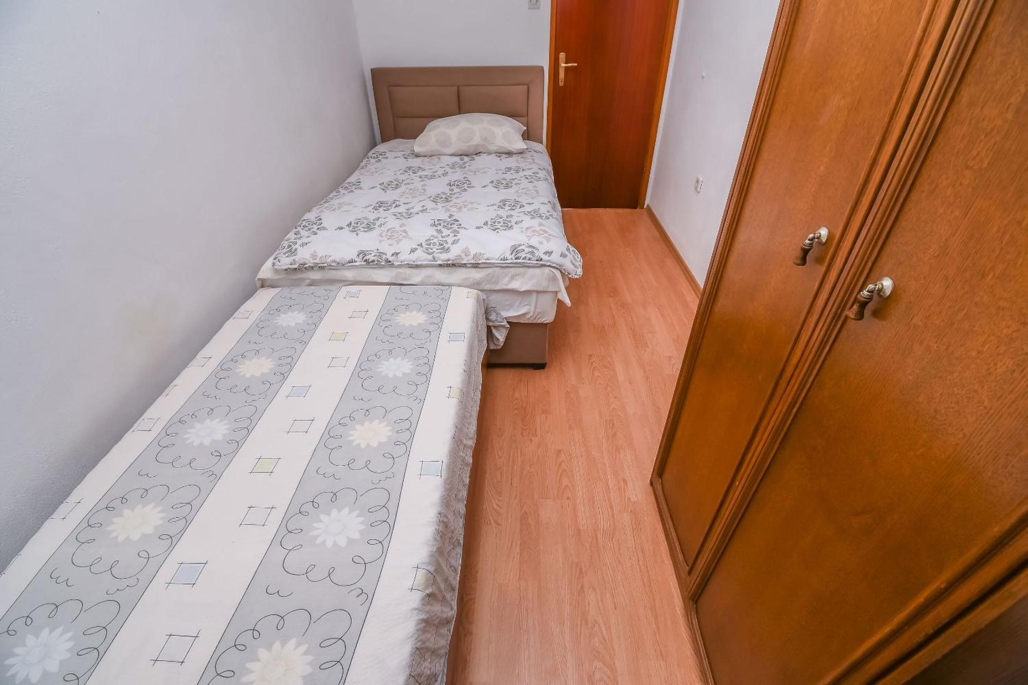 Apartments Vinka Trogir Bagian luar foto