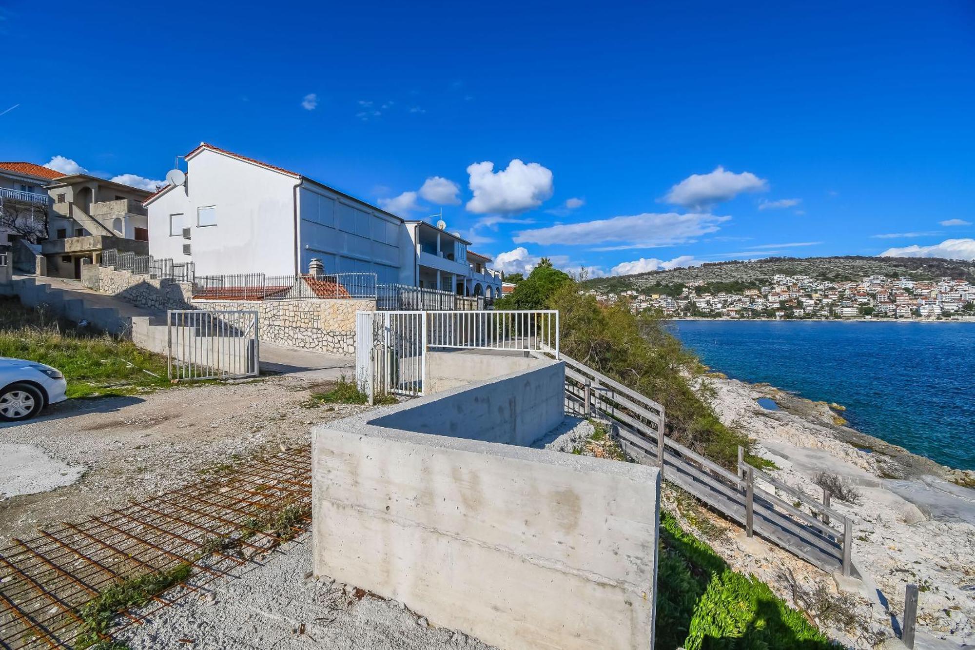 Apartments Vinka Trogir Bagian luar foto