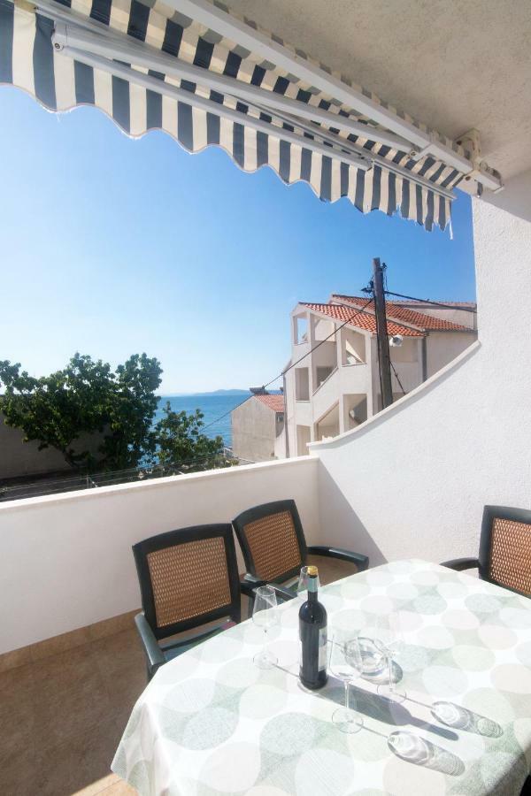 Apartments Vinka Trogir Bagian luar foto