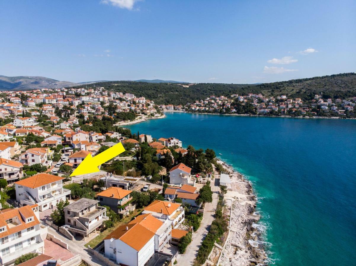 Apartments Vinka Trogir Bagian luar foto